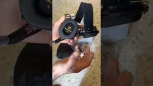 Активні наушники Earmor M32
