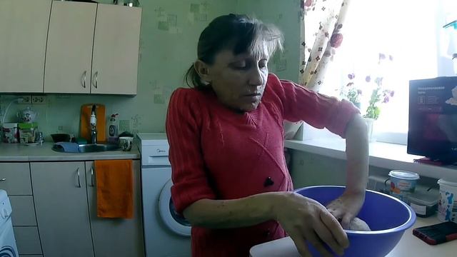 Как правильно подписаться на ютуб, сидим на кухне #помощь #жизнь #доступнаясреда #любовь