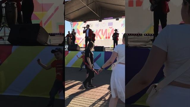 ЯРКИЙ ФЕСТ.Колпино Санкт-Петербург смотреть онлайн