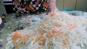 Заготовки, квашеная хрустящая капуста на зиму, два способа засолки и квашения капусты.