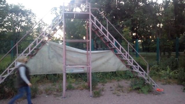 Юна. Лестница. смотреть онлайн