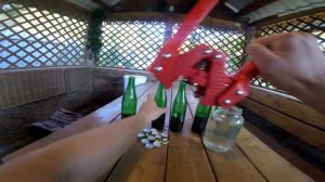 Ручной укупориватель пивных бутылок кронен пробками Эмили