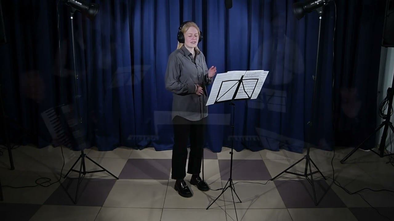 Муз. С.Гарновского, сл. Э. Лозовской "Школьный вальс".Гимн Климовской Детской музыкальной школы. смотреть онлайн