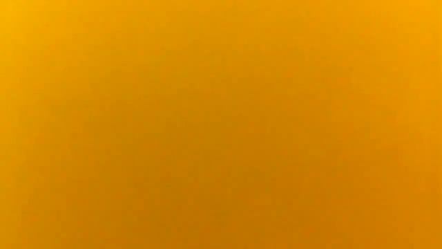 волшебное зелье, налил пузырек и вода закипела от рыбы... подводная сьемка... смотреть онлайн