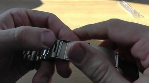 Обзор простого стального браслета для часов.
