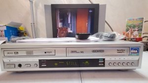 VIDEOREGISTRATORE VHS DVD PLAYER SAMSUNG SV-DVD1E IN ASSOLUTO MIGLIOR COMBINATO COSTRUITO DA SAMSUN