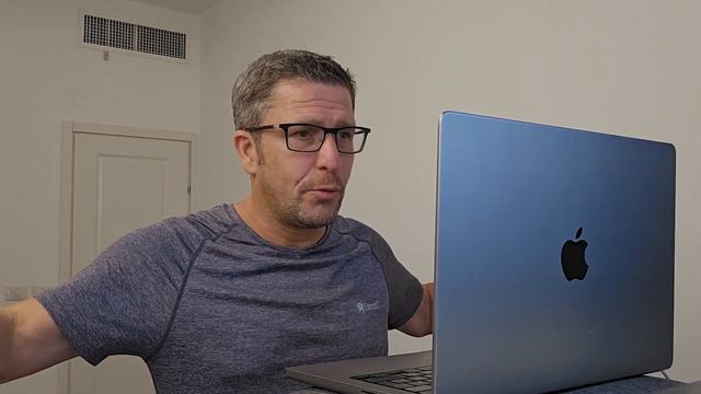 Как вырваться из «крысиных бегов» клиентского бизнеса? Кейс с открытых бизнес-разборов.