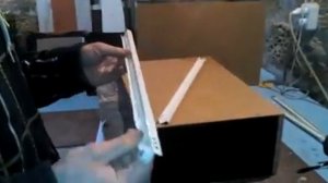 шаг 3 крепление направляющих к ящикам