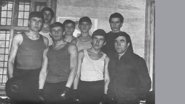 Тренер по боксу Кузнецов Виктор Васильевич