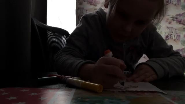 Как делать бумажную куклу часть 1 смотреть онлайн