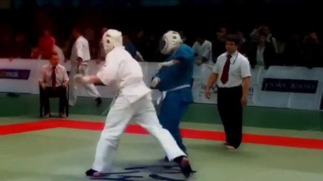 Совсем не важно, как ты ударишь, а важно КАКОЙ ДЕРЖИШЬ УДАР