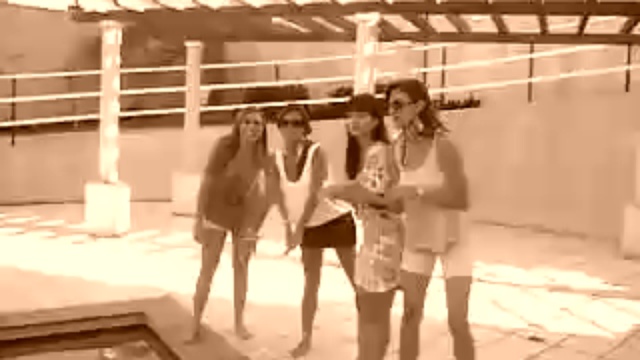 Blacwhite смотреть онлайн