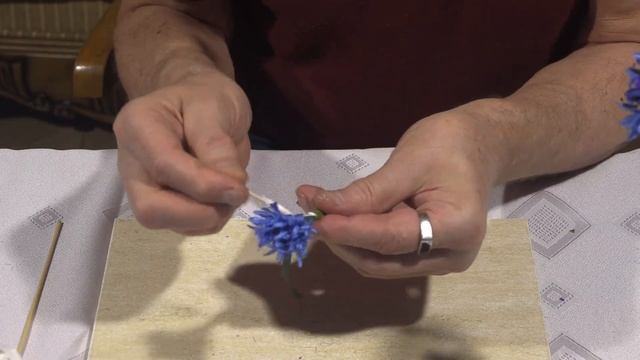 Meadow cornflower 2 part 2. M.K. Василёк из шёлка. Полевые цветы. смотреть онлайн