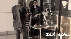 Blind Girl Eating Ice Cream Prank ( Los Angeles )(1080P_HD).mp4