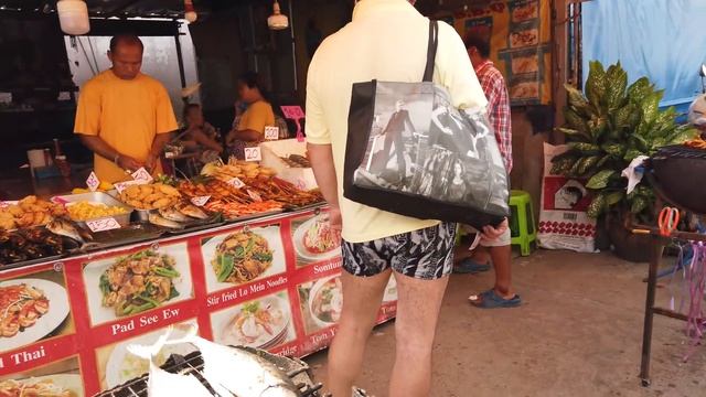 Какой пляж лучше Карон или Патонг на Пхукете. Еда в Таиланде