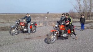 Встаем на Козла на ИЖ Планета 5.