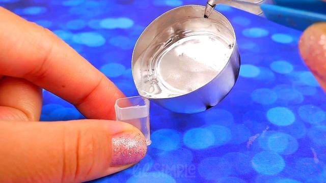 24 Unusual Crafts for Barbie and LOL Doll: Lava Lamp shoes, Jelly bear phones and more смотреть онлайн