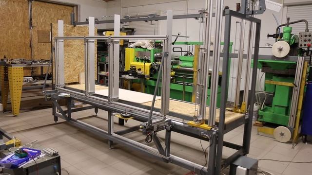 станок раскрой пенопласта с выравнивающим механизмом для листов смотреть онлайн