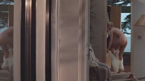 Основной инстинкт. Сцена переодевания перед допросом