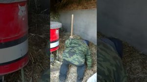 Самодельный измельчитель соломы, сена, стеблей кукурузы.