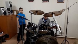 Детям об ударных инструментах в ДМШ искусств(барабаны)