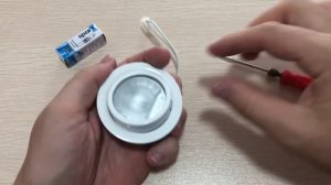 How To Replace G4 Light Bulbs (Build In)