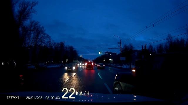 Наглость на дорогах от девушки - Тула, пр. Ленина, 26.01.2021 смотреть онлайн