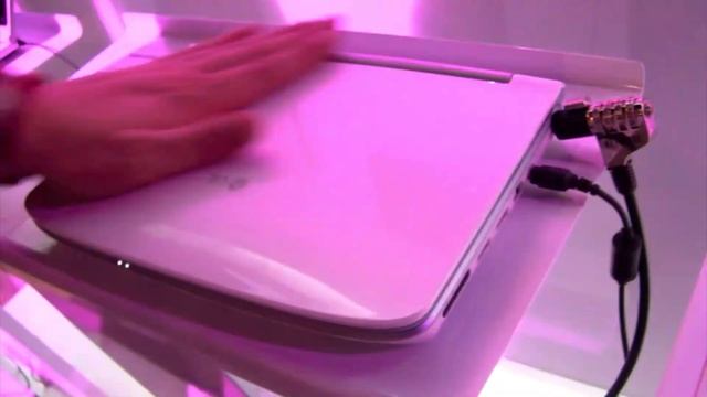 LG X200 Netbook Hands on und erste Eindruecke смотреть онлайн