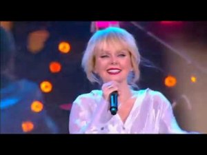 Валерия на супермарафоне МУЗ-ТВ «22 часа в прямом эфире»