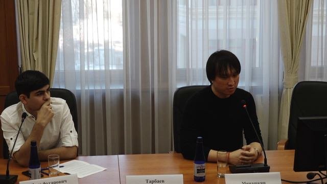 Диалог на равных. Сангаджи Тарбаев 