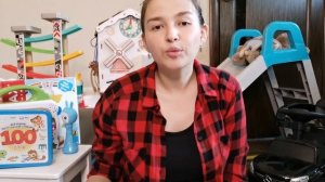 Что подарить ребенку на 1 год? Огромный список идей.