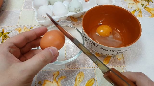 Почему мутный белок у яйца