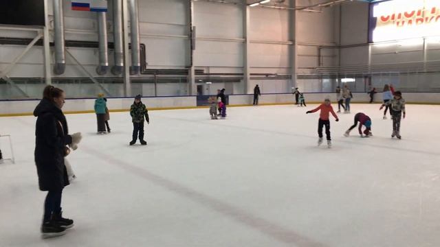 Ледовый дворец в Республике Алтай, Майма 06.01.2020 каток смотреть онлайн