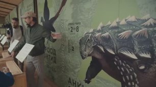 Экскурсионный тур для победителей рекламной акции «Ловите динозавров с Барни»