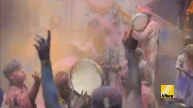 Nikon D5100 (рекламный ролик 30 сек) смотреть онлайн