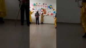 Шуточная сценка в школе на 8 марта