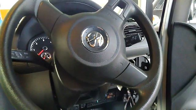 vw caddy 2014. радио, свет в салоне пропали. смотреть онлайн