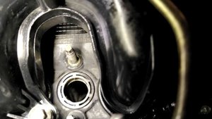 Масло в колодцах Форд 1.6 HDI