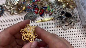 # 154 РАСПАКОВКА ПОСЫЛКИ С ВИНТАЖНЫМ ЛОМОМ часть1 ТЕСТИРУЕМ ГОРНЫЙ ХРУСТАЛЬ