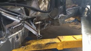 Замена порогов BMW 3 e36. СТО "Static Service" Одесса, ул. Ген. Петрова 46а