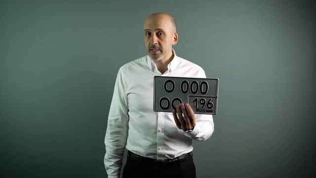 Квадратный гос номер на Авто