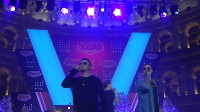 MBAND(#ТанцыЕлкаМузтв,Партийная Зона,ВегасКунцево,2.12.18). смотреть онлайн