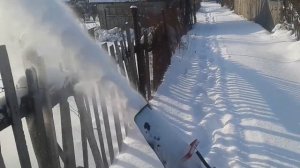 Делаю дорогу до себя.Снегоуборщик Хускварна ST 261 E