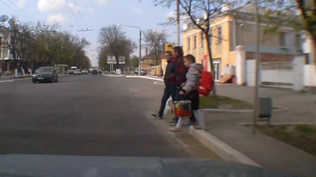 Осторожно! Дети на дорогах! смотреть онлайн