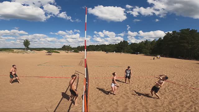 Пляжный волейбол - СОЛНЕЧНОЕ смотреть онлайн