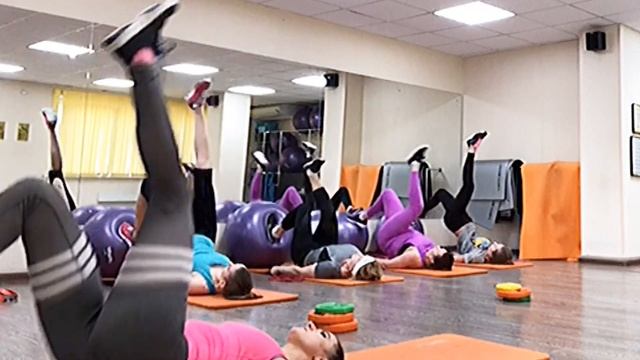 Тренировка Body sculpt тренер Анна Сергеева ФК Колизей