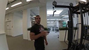 Упражнения на трицепс в кроссовере