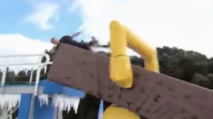 Лучшие моменты из американской игры Wipeout.