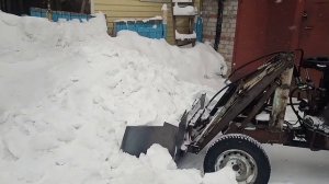 Минипогрузчик на необрезанных мостах.