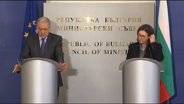 Мигрантската криза и гръцката блокада смотреть онлайн